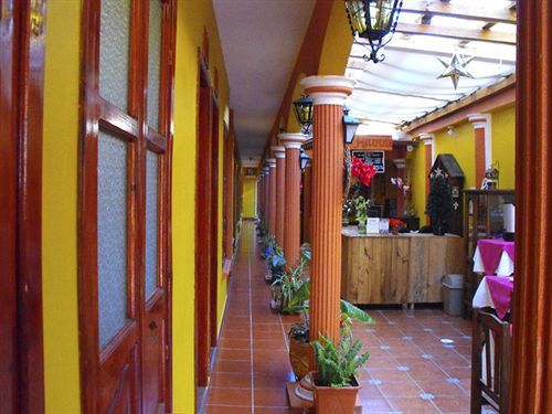 Hotel Arcos Del Carmen San Cristóbal de Las Casas Dış mekan fotoğraf